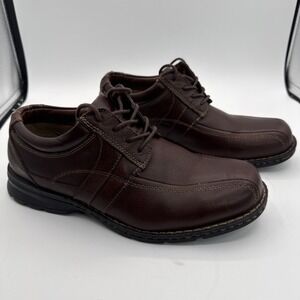 Dockers Men's Brown Casual Or Dress Leather Shoes Sz 9.5 W Fall Everyday Wear